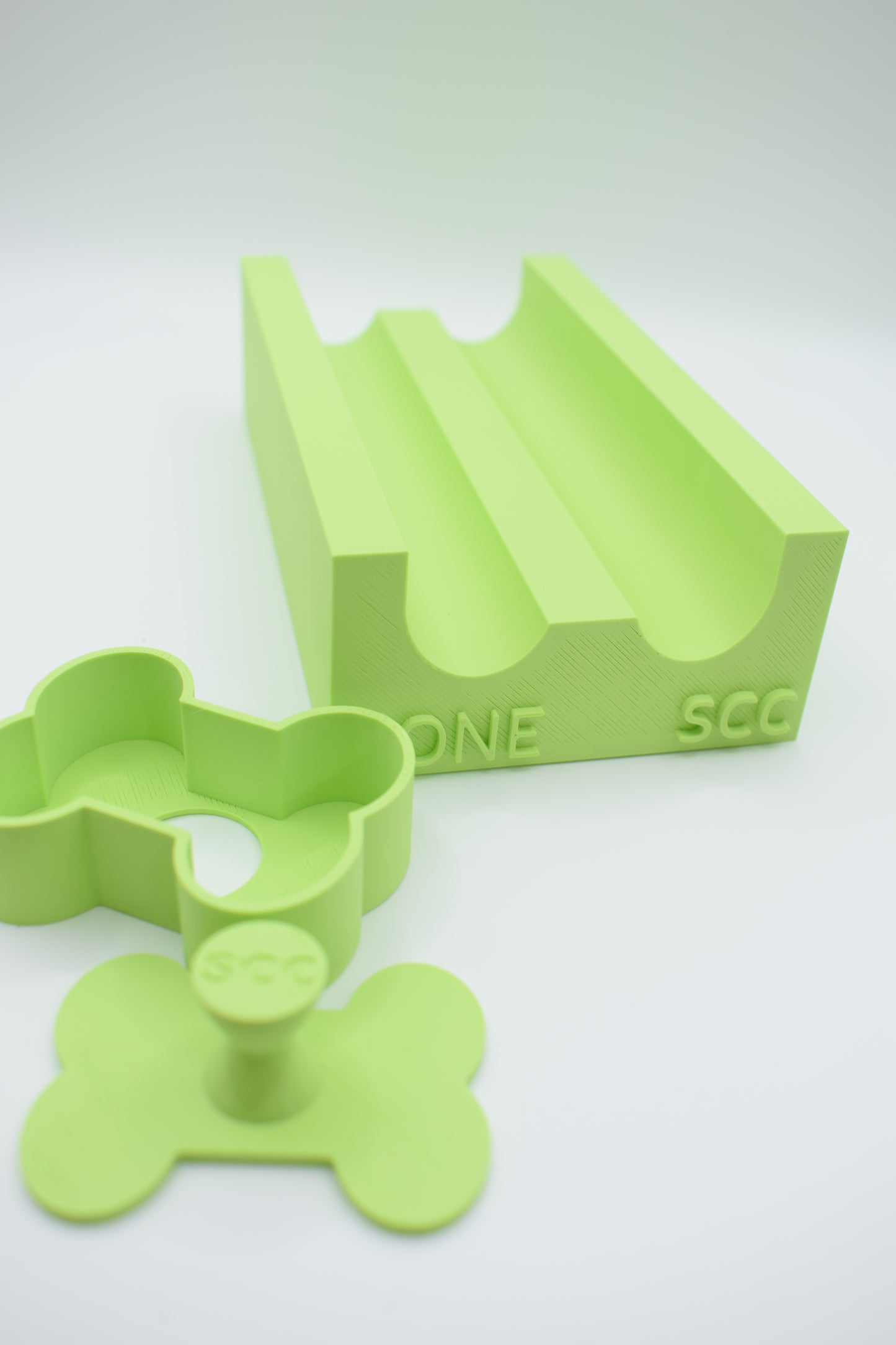 Sweet Cut Co. Dog Bone 2" Cutter and Stamp PRV - Eco-friendly Food-safe PLA PETG - Perfect for 1.5-2" Holiday Cookies - Made in USA