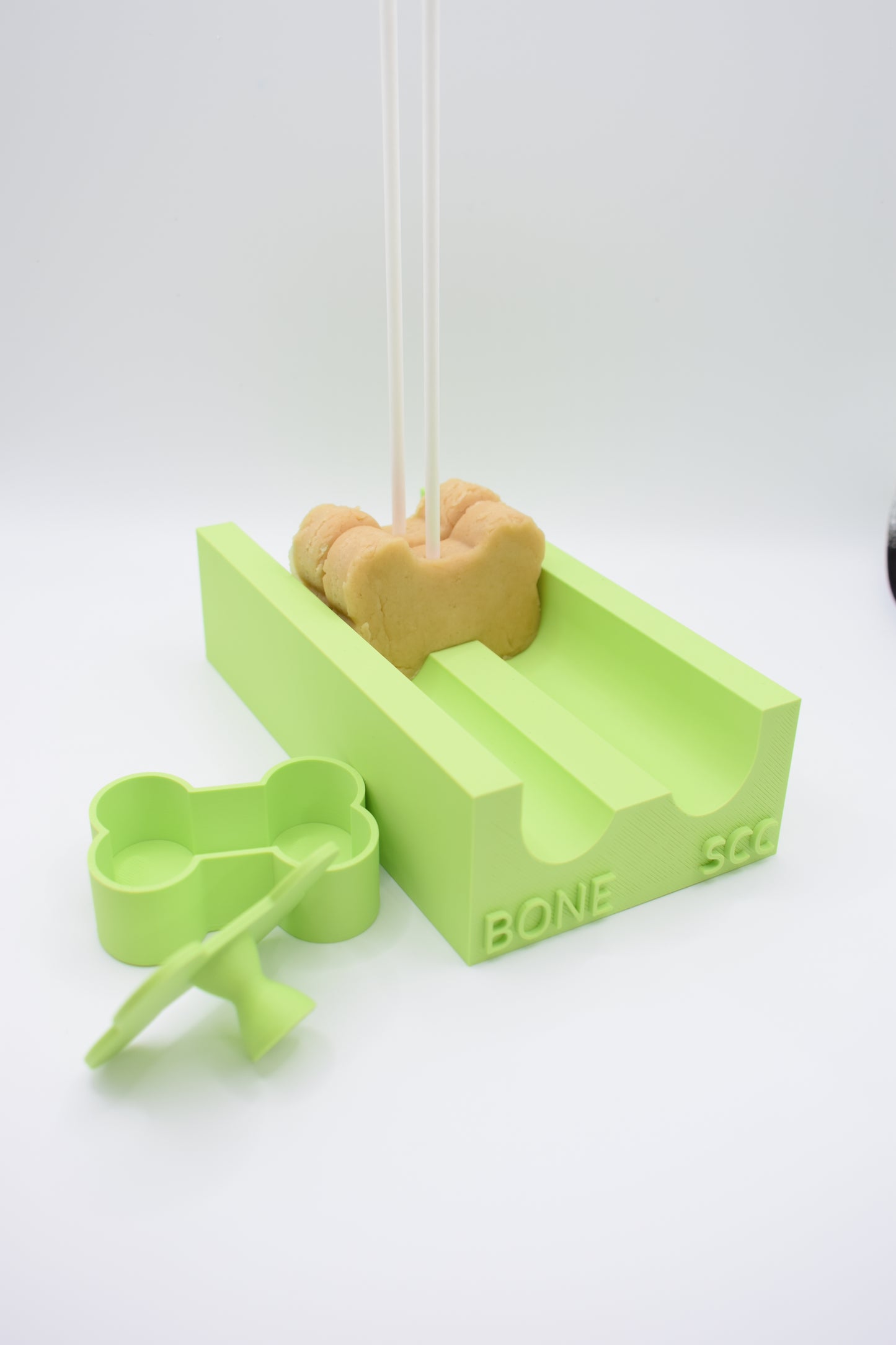 Sweet Cut Co. Dog Bone 2" Cutter and Stamp PRV - Eco-friendly Food-safe PLA PETG - Perfect for 1.5-2" Holiday Cookies - Made in USA